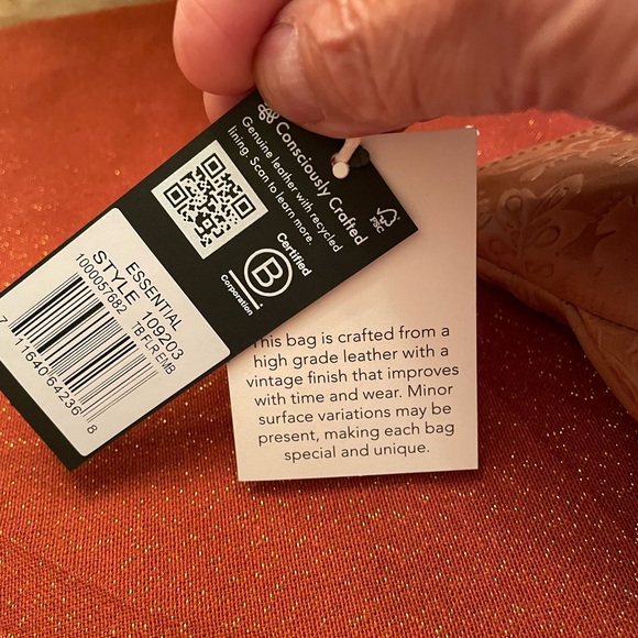 The Sak Brown Leather Clutch NWT - Picture 3 of 12